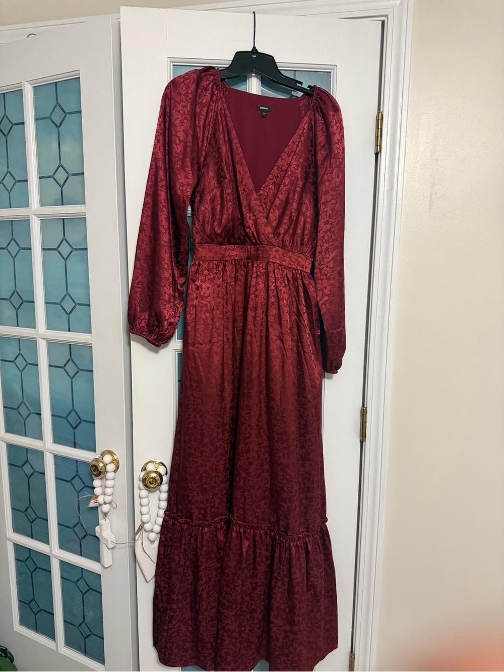 Women's Long Sleeve V-Neck burgundy Maxi Dress WORN ONCE